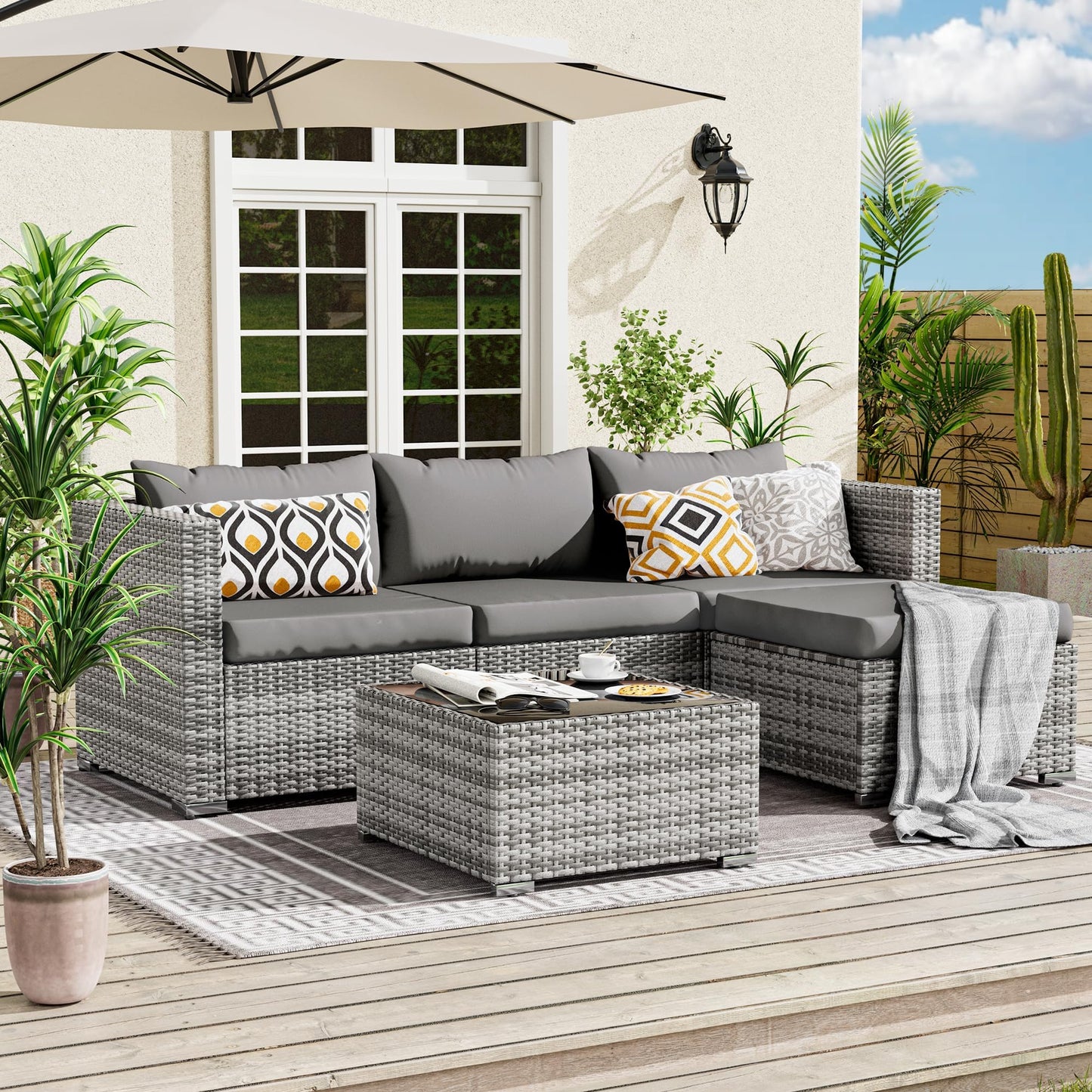 UDPATIO Lounge Gartenmöbel Set mit 3er Gartensofa, Hocker & Beistelltisch, Poly Rattan Balkonmöbel 4 Personen mit Kissen, Balkon Möbel Wetterfest, Gartenlounge für Garten, Terrasse, Outdoor, Grau